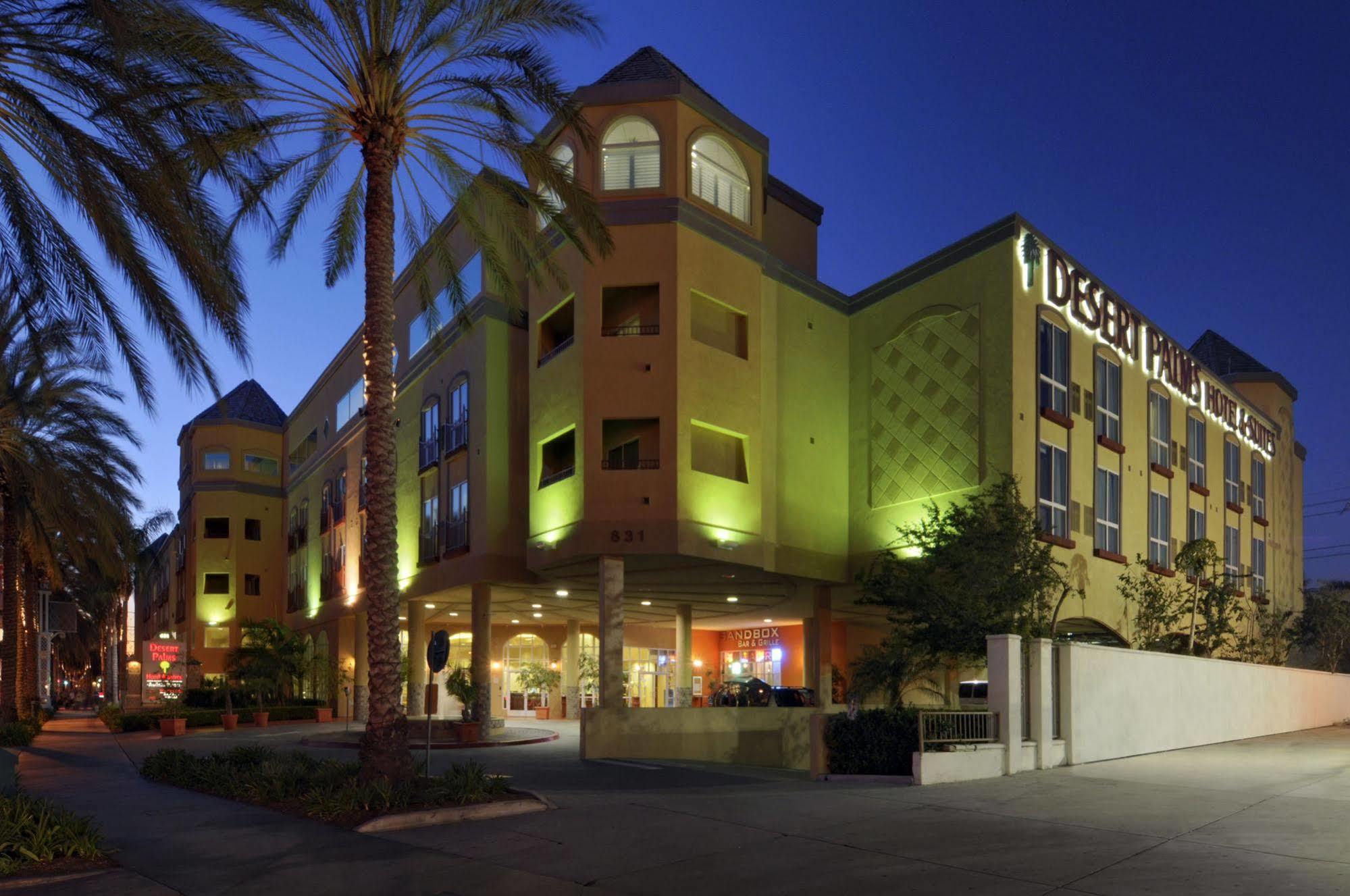 Desert Palms Hotel & Suites Anaheim Resort Exterior foto